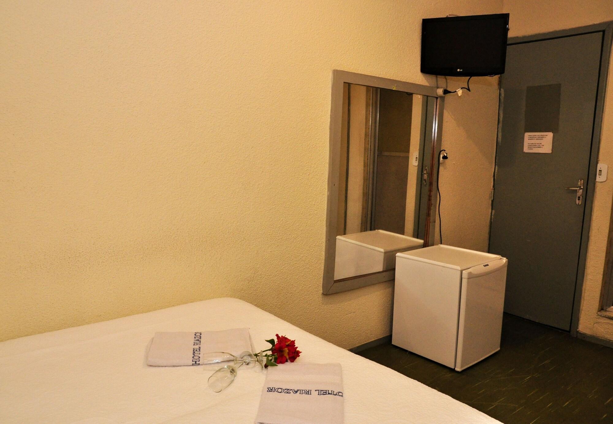 ריו דה ז'ניירו Hotel Plaza Riazor מראה חיצוני תמונה