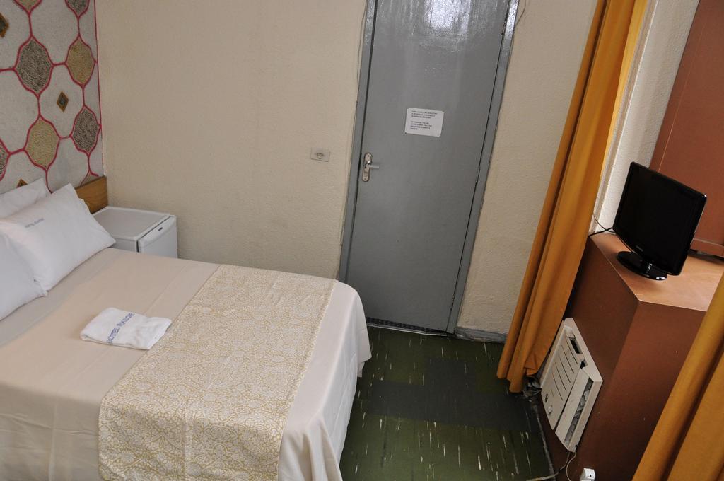 ריו דה ז'ניירו Hotel Plaza Riazor מראה חיצוני תמונה